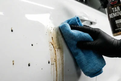 limpiar alquitran coche facilmente